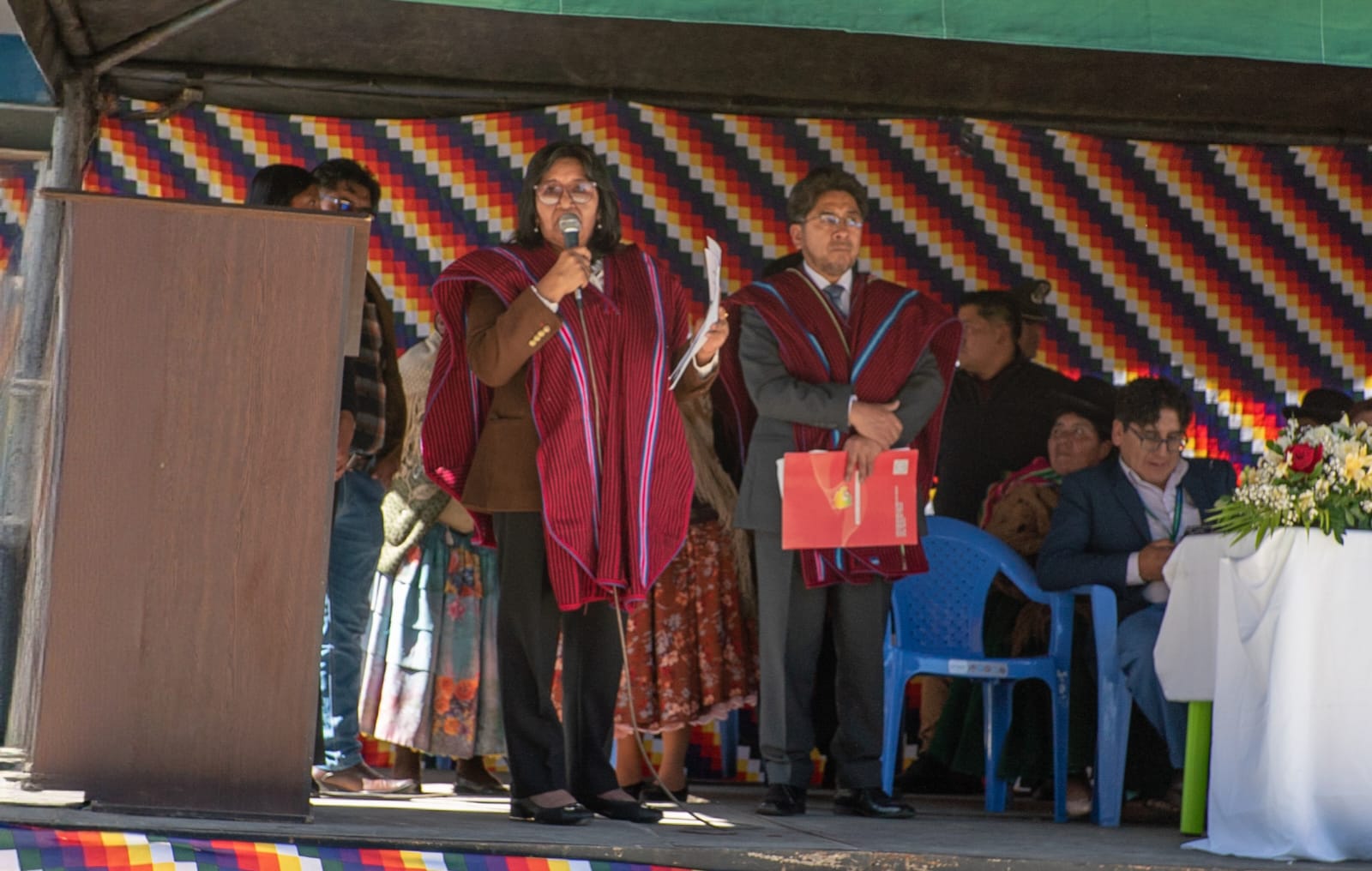 Achocalla entrega predios para la construcción de Casa Judicial